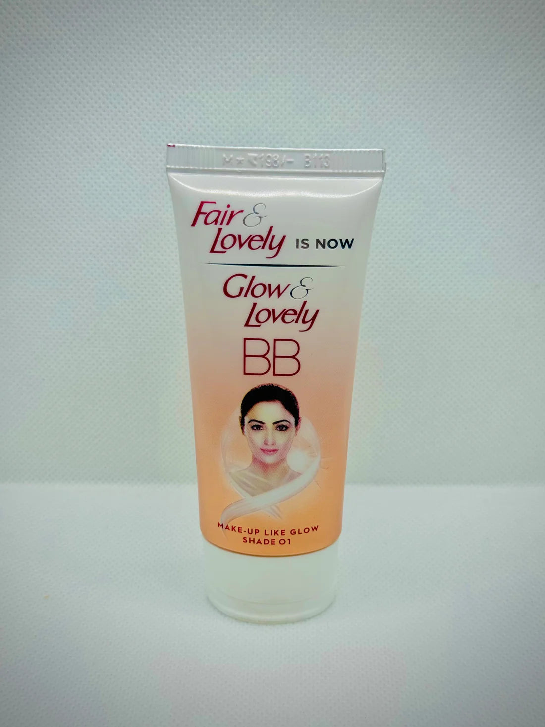 (pack of 12) Glow &amp; Lovely / Fair &amp; Lovely BB Cream  + Multivitamin Cream 18g (random color)