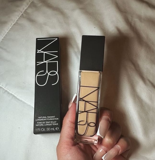 NARS high coverage foundation Natural Radiant Longwear Foundation 40 ml